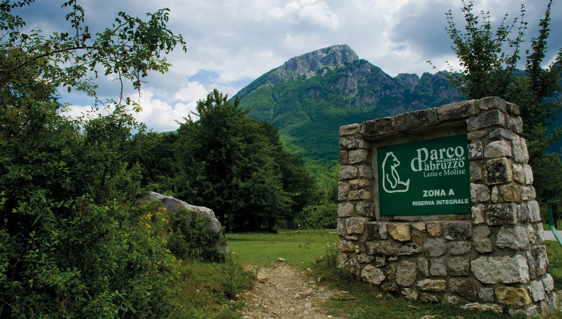 La Regione Abruzzo approva le misure di conservazione sito specifiche del SIC "Parco Nazionale D'Abruzzo"