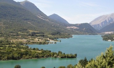 Il lago di Barrea supera gli esami dell'Arta: nel 2019 arriva la balneabilità