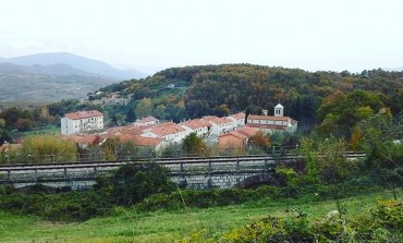 Coronavirus, la solidarietà dell'Alto Molise con il flashmob a Villa San Michele