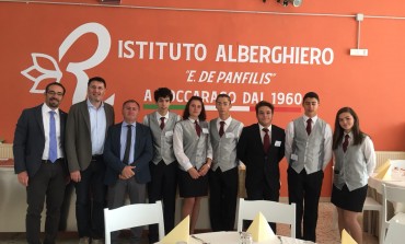 Roccaraso, visita di cortesia del presidente della provincia Caruso all'alberghiero