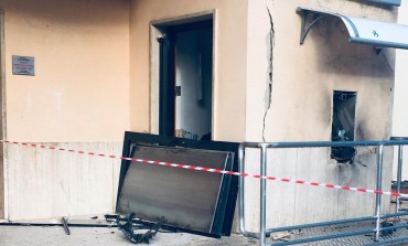 Rubano il bancomat con una bomba a Colli a Volturno