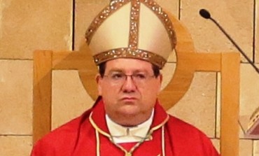 Diocesi Trivento, clamoroso dietrofront del vescovo Palumbo sui costi dei funerali