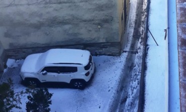 Strade ghiacciate in Alto Molise, automobilisti infuriati