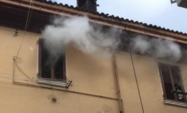 Castel di Sangro, paura per l'incendio di una canna fumaria