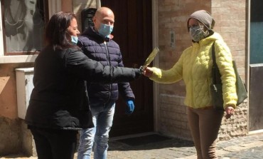 Alfedena, lo Sci Club si sostituisce alla Chiesa: dona 270 ramoscelli di ulivo a tutte le famiglie