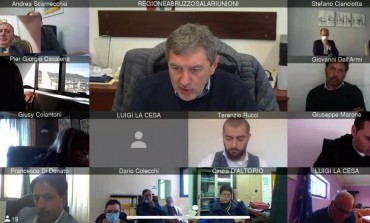 Napoli Calcio a Castel di Sangro, Angelo Caruso dice Si in videoconferenza con Marsilio