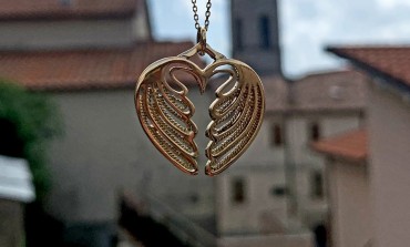 "L'Abbraccio dell'Angelo" il gioiello di Coccopalmeri selezionato per il Museo dell'Angelo in Lituania