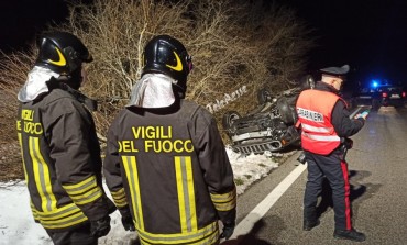 Incidente spettacolare tra Rivisondoli e Pescocostanzo, auto si cappotta sulla SR 84