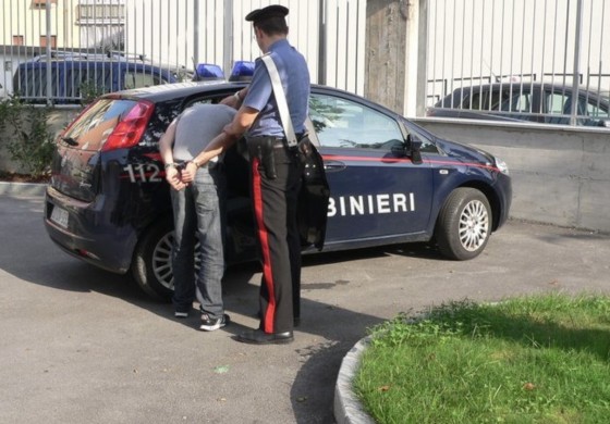 Sulmona: associato per mafia evade dagli arresti domiciliari, arrestato dai Carabinieri