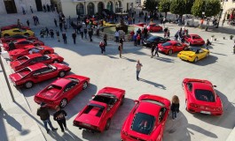Raduno Ferrari a Castel di Sangro, il cavallino rampante arriva per "Tour dei Parchi"