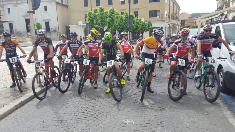 Competizione XC a Castel di Sangro, sul podio un castellano