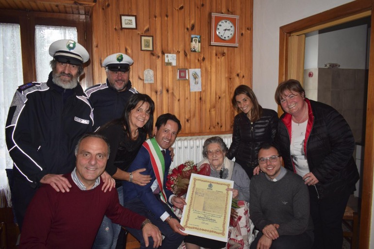 Roccaraso, spegne 100 candeline Estefania Sabatini