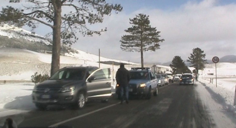 ‘Roccaraso Progresso’ protesta: “Chi vive di turismo non può rimanere con le strade chiuse”