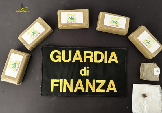 Sulmona: Guardia di Finanza arresta un corriere della droga minorenne