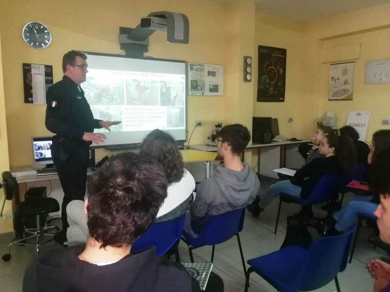 “Conosci gli alieni?”, 760 alunni delle primarie aderiscono al progetto dei Carabinieri-Forestali