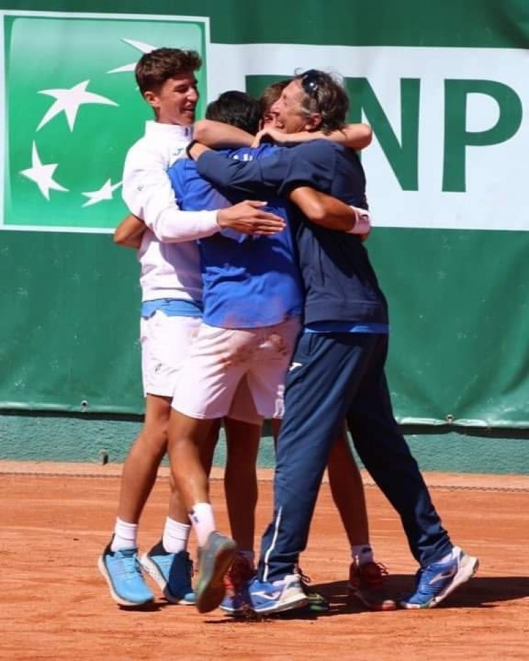 Il maestro di tennis Nicola Fantone vince con i suoi azzurrini l’European Summer Cup U16 – Borotra Cup