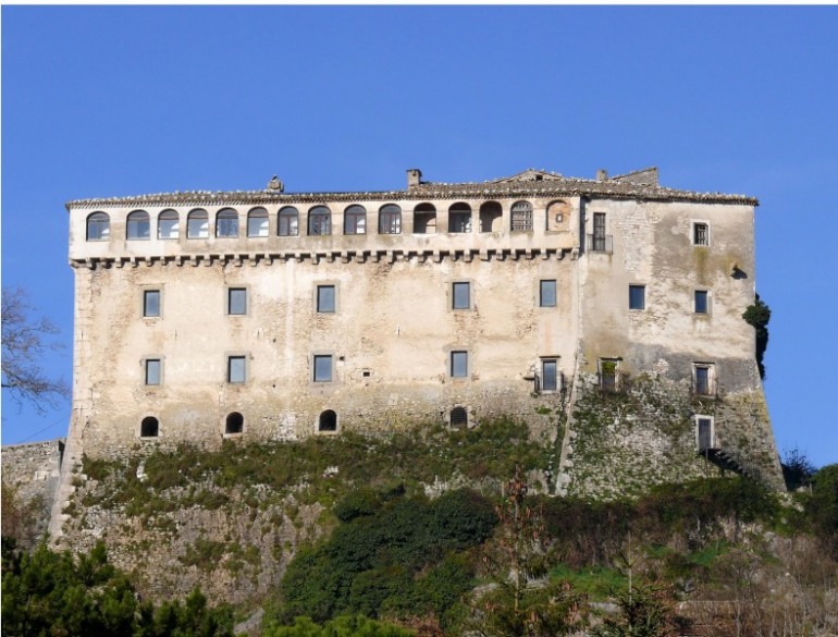 I misteri del castello di Pescolanciano: fino al 26 agosto visite, eventi e ginnastica energetica