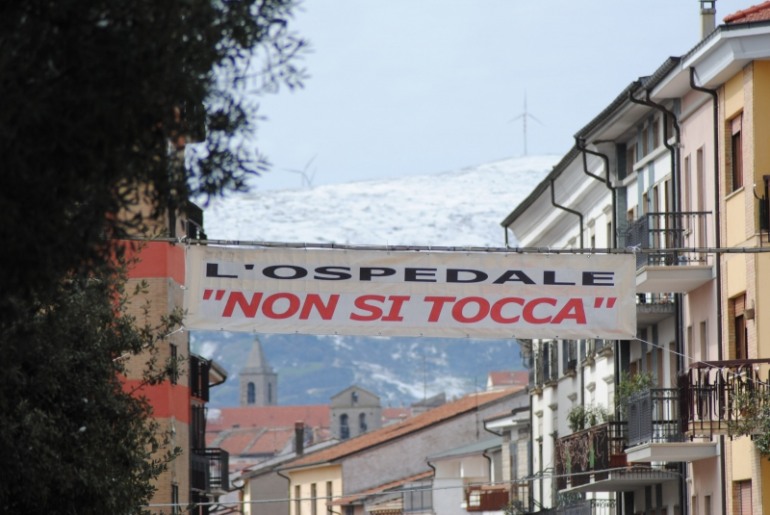 Bomba atomica sul Caracciolo, entro dicembre chiude chirurgia e laboratorio analisi