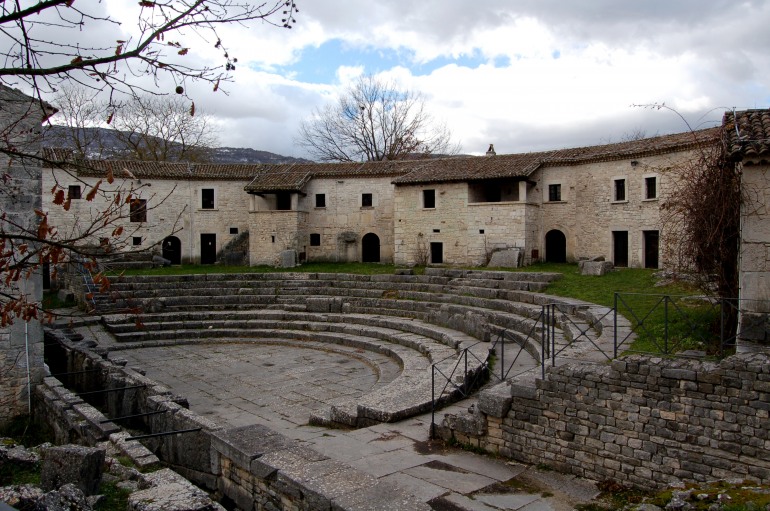 Molise Tour: viaggio culturale alla scoperta di Sepino, Matrice e Casalciprano