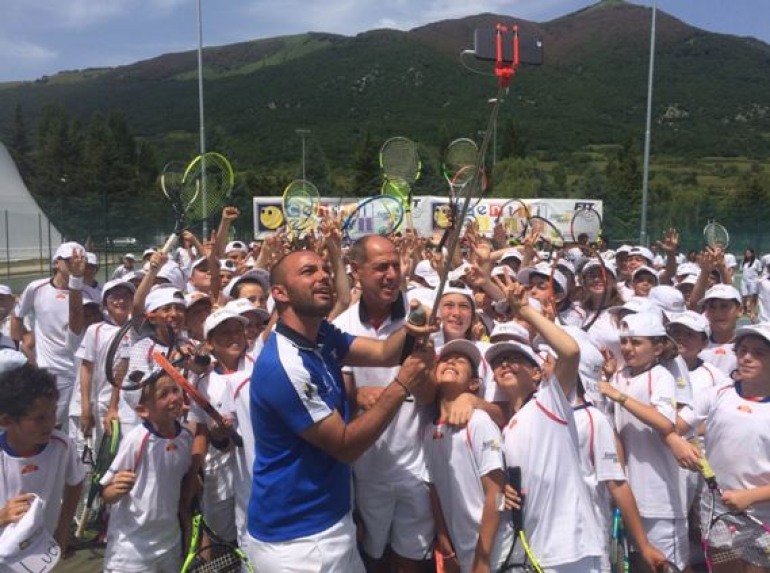 Tennis – Visita di Corrado Barazzutti al centro F.I.T. di Castel di Sangro