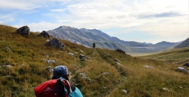 Si Apre la Stagione sul Cammino del Gran Sasso: Navetta Sostitutiva per la Funivia Chiusa