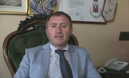 Castel di Sangro, la verità non viaggia sul social: Caruso smentisce la dirigente scolastica