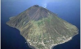 Scontrone, seminario con proiezione " Viaggio alpinistico tra i vulcani della Terra"