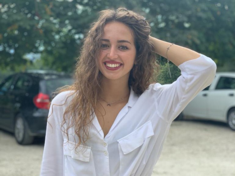 Buon compleanno Federica Lucente, 18 anni di radiosa bellezza