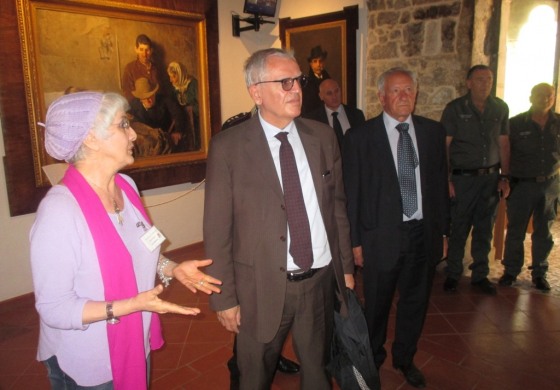 Il prefetto Linardi sbalordito da Castel di Sangro:"Unicum abruzzese"