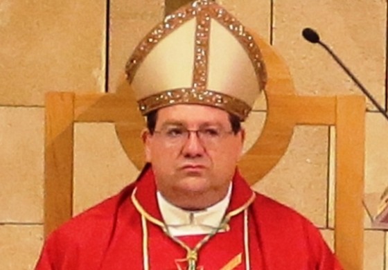 Diocesi Trivento, clamoroso dietrofront del vescovo Palumbo sui costi dei funerali