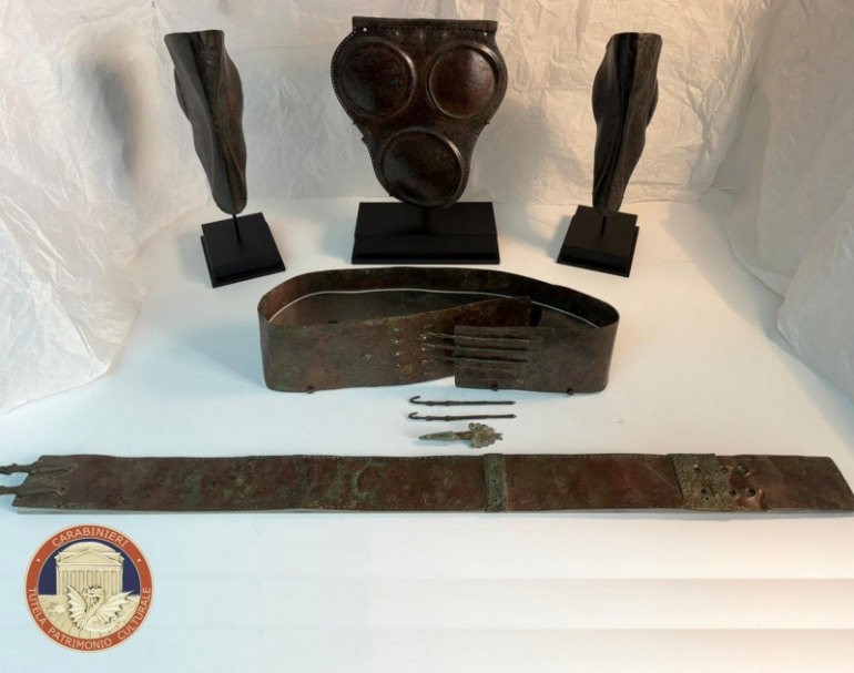 Recuperata Corazza completa del IV secolo a.C. potrebbe provenire dagli scavi di Alfedena