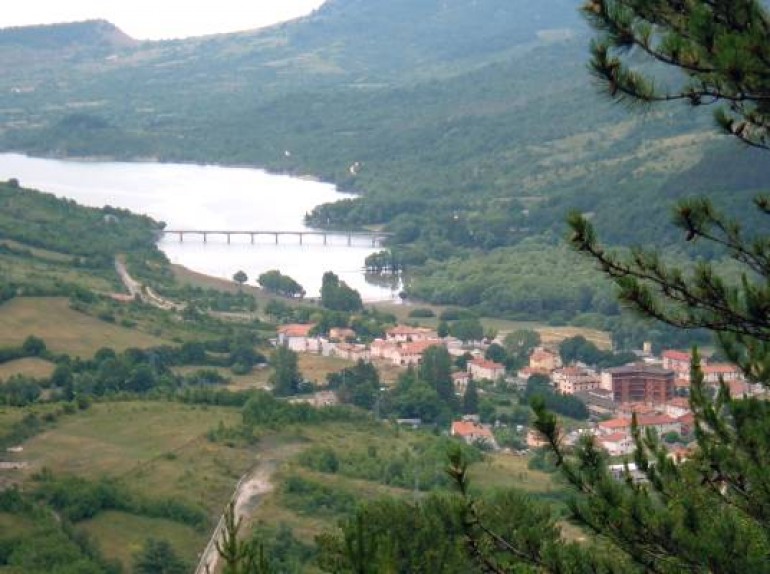 Ponte tra Villetta Barrea e Civitella Alfedena, iniziati i lavori di rifacimento