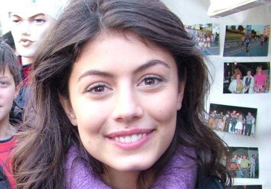 Alessandra Mastronardi a Venezia 76: madrina della Mostra del Cinema in stile Armani