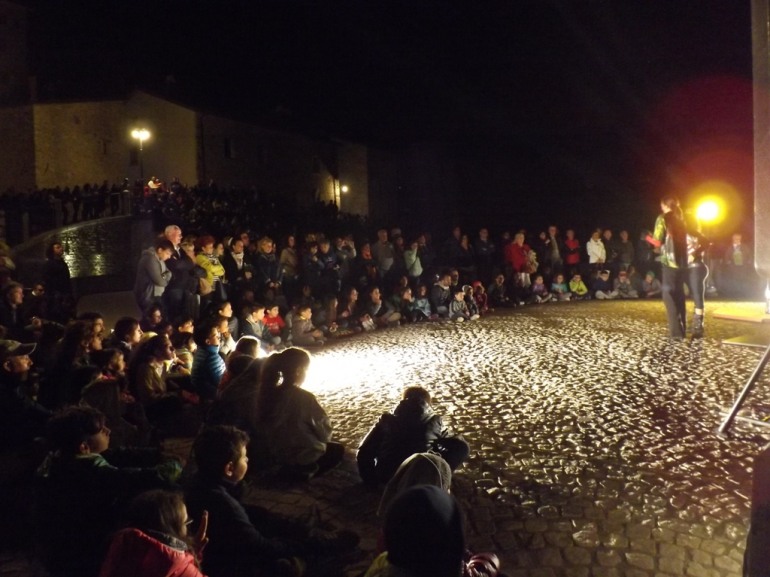 Castel del Giudice, invasione di artisti da tutto il mondo per il buskers festival