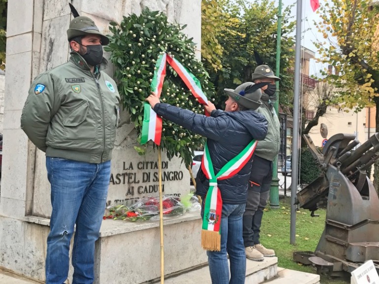 Onore ai Caduti di Tutte le Guerre, “gridate l’Inno d’Italia” per il loro sacrificio