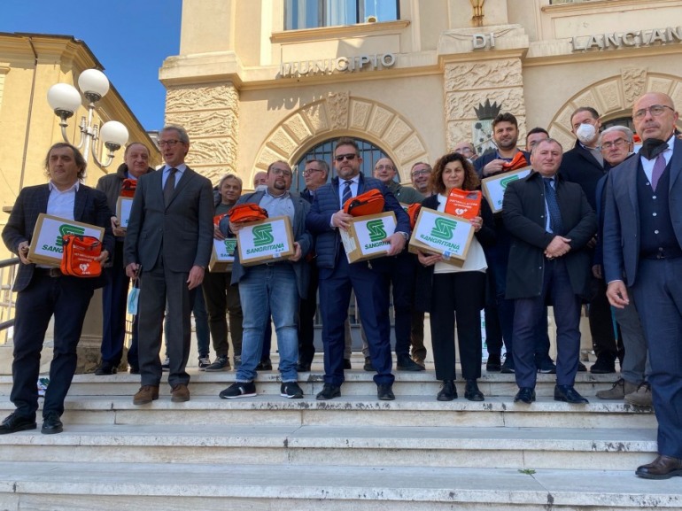 Sangritana Spa dona un defibrillatore a tutti i comuni dello storico tracciato ferroviario