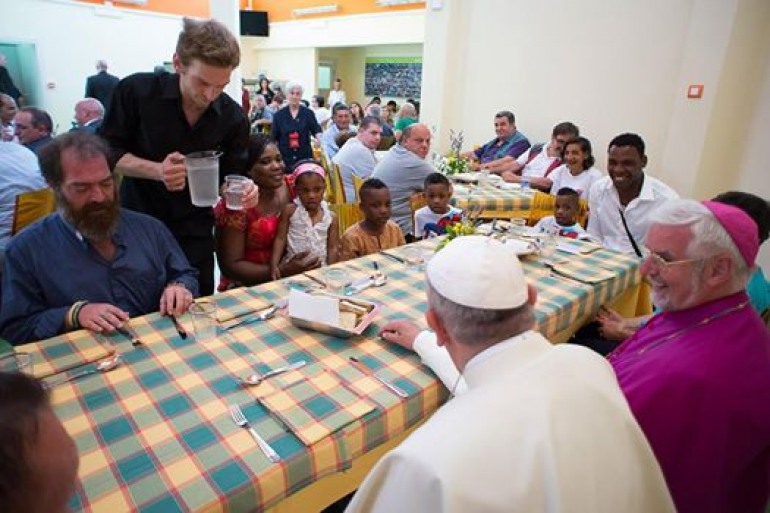 Campobasso, per Papa Francesco solo acqua di rubinetto‏