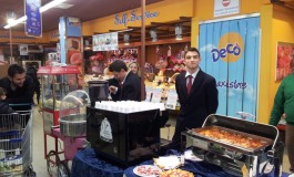 Show Cooking a Castel di Sangro: gli chef dell'Alberghiero di Roccaraso stupiscono al supermercato Decò