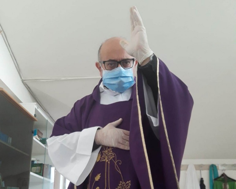 Emergenza Coronavirus, Don Martino: “Non solo preghiere, la chiesa c’è e fa tanto”