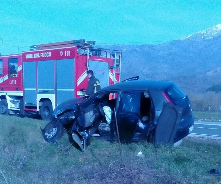 SR 83, incidente al bivio di Villa Scontrone