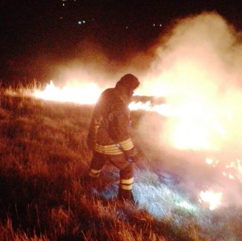 Incendio colposo a Monteroduni, i Carabinieri Forestali denunciano due persone