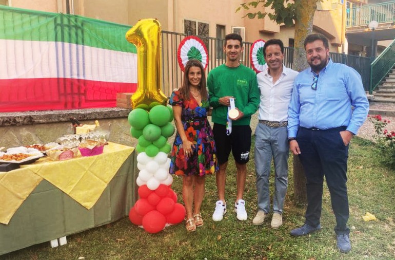 Massimo Stano vince il mondiale di marcia e vola a Roccaraso dalla sua “famiglia adottiva”