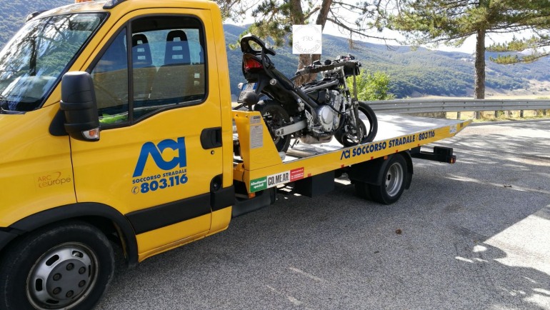 Incidente sul Piano delle Cinquemiglia: trasportato in elisoccorso motociclista di Castel di Sangro