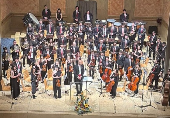 Due talenti dell'Istituto Comprensivo A. Merini di Castel di Sangro si distinguono nell'Orchestra Giovanile Perosiana