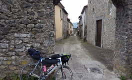 Napoli - Castel di Sangro, al via la prima tappa di "Pedalando verso il futuro"