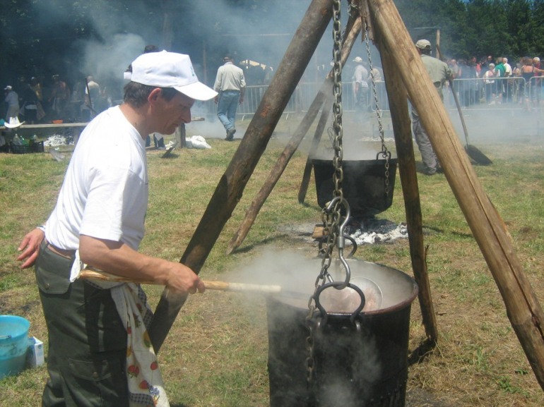 Capracotta, 52^ edizione della pezzata a Prato Gentile