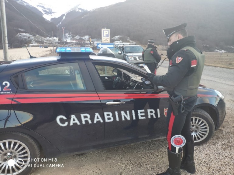 Spostamenti non giustificati, sanzione di 400 euro ciascuno dai Carabinieri in Alto Sangro