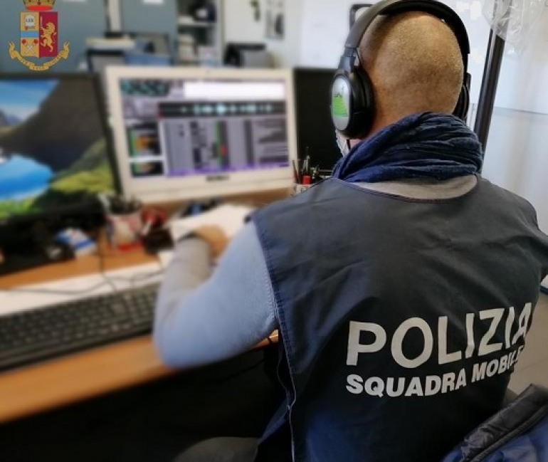 Spoofing email: sottratti 6 mila euro, denunciate 3 persone dalla Squadra Mobile