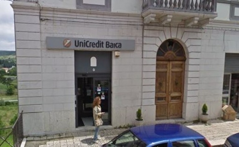 Carovilli, Unicredit sopprime la banca e il servizio bancomat